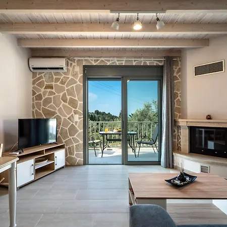 Armonia Lefkada Apartment *
