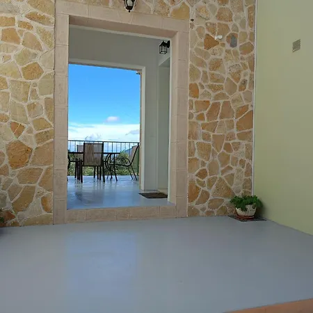 Armonia Lefkada *