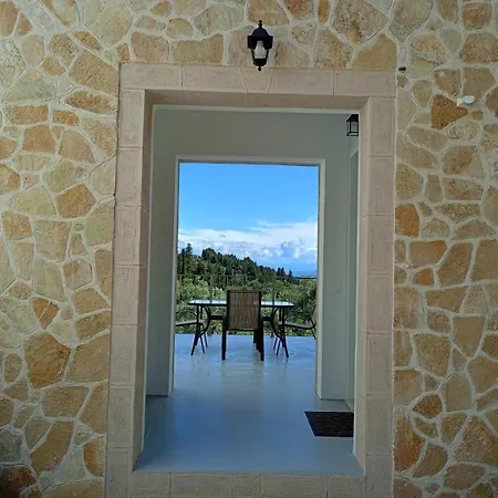 Armonia Lefkada