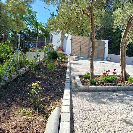 Armonia Lefkada Apartment Kariotai